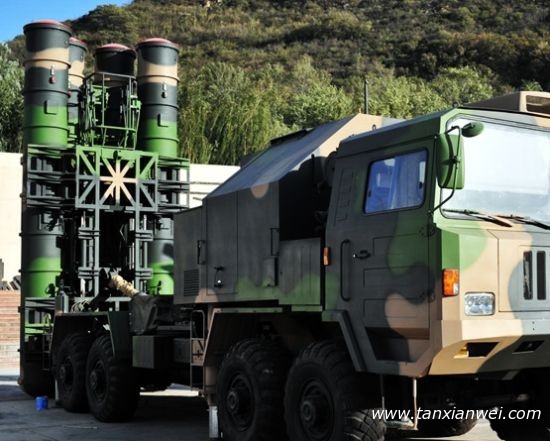 圖為中國的紅旗9型導(dǎo)彈的導(dǎo)彈起豎發(fā)射架上，采用了日本某品牌生產(chǎn)的AZ8112型行程開關(guān)