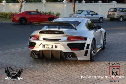 保時(shí)捷Cayman改裝 車(chē)身裝碳纖維寬體套件